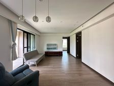 正看中庭 精装房 万科森林公园林渡 还没有入住过