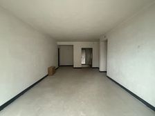 渝北区 龙湖景粼玖序3组团 四房 215万