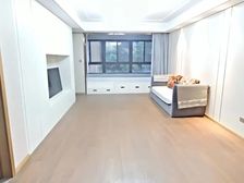 万象华府二期 4室2厅 南 精装