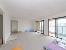 龙湖景粼天著 168平5居 南向毛坯 着急出售