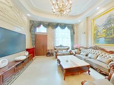 5百W重装 南北双花园 南入户 双花园 双车位