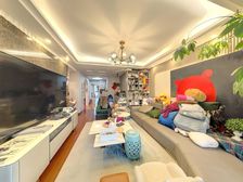 水岸心境精装自住保养新,电梯洋房稀有户型