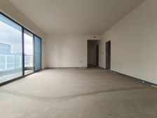 商圈一环 必看洋房 中粮祥云A区 背龙珠书包 南北通透