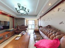 盛世天城二期中庭位置东首 自住装修好 视野开阔