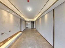 龙湖中天·天玥 110平3居 南向精装修 方便看房