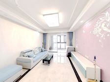 七中旁,中层,精装三房诚心出售