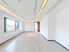 姚江新城 万科滨河道 全新精装4房未住过 小区环境好 青藤