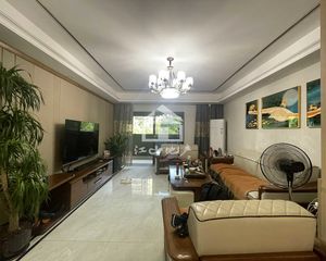 新希望锦官城 4房118万