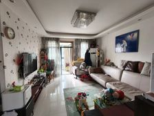 紫郡3室2厅2卫南朝向198.0万元/套出售