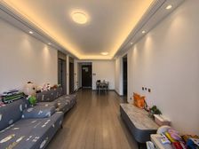 渝北区 龙湖公园时光 三房 135万