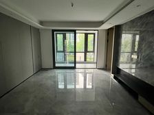 江山万里琅峰4室2厅2卫南朝向600.0万元/套出售