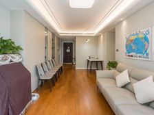 南广场九洲玺D区交通便捷 正规商品房 近医院 三开间朝南