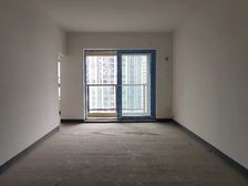 沙坪坝区 首创嘉陵岸 三房 120万