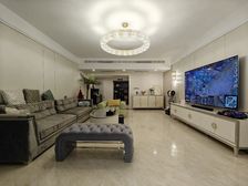 万科洋房带前后带花园,精装带家具家电 领包入住