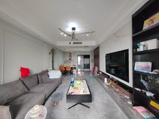 巴南区 轨道2号线 荣安明月江南 精装三房 64万