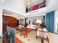 房东自住装修,保养的很好,品质很高