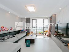 郦城三区,客厅双卧室朝南,新装可拎包入住,位置安静,带车位