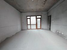 北二环 70年产权别墅 集体供暖的别墅