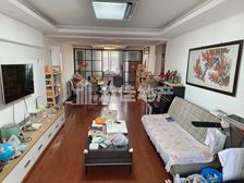 双书包 紧靠万象城 永兴花园 车库上1楼 拎包入住车库25平