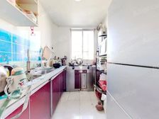 二房朝南 满五年 有独库有车位