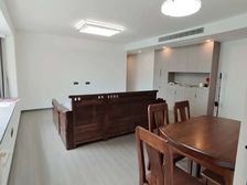 龙光久桦府3室2厅1卫南朝向238.0万元/套出售