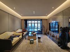 业主诚心出售 鲁能 精装交付,拧包入住