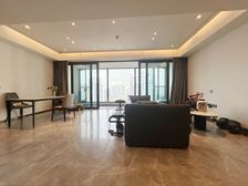 渝中区 万科翡翠方舟 三房 345万