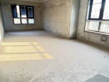 扬州天下联排别墅 边户 院子300平 多个大露台 送3个车位