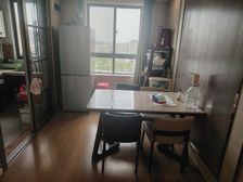 和泰国际花园2房南精装真实好房