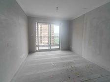 北港正弘收官之作,好楼层湖景房,107㎡三室两卫,75万