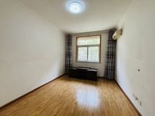 微山花园2房南精装真实好房