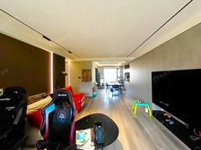 佣-金1个点。品质花园小区+11号-线地-铁口+精装修