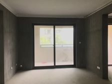 湖畔樾山4室2厅2卫南朝向110.0万元/套出售