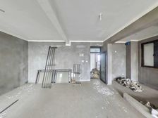 印象外滩94平 3室2厅 南 毛坯