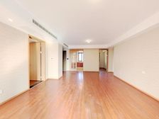 次新小区东首边套,楼幢层高无可指摘,业主诚售看房有钥匙