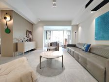 捡漏照母山世茂珺悦府精装洋房 四房 426万带花园