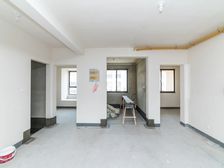 东方君开 3室2厅 毛坯洋房 中上好楼层 低总价 有钥匙随时