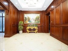 吴中香山太湖高尔夫山庄装修好从未入住过,花园971.2平临水