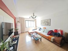 国际华城一村5房+南精装真实好房