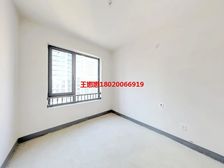 融创 宸院新小区凤凰层全明户型2梯2户5号线