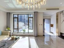 中海云麓公馆联排别墅350万装修有电梯 车库入户 南向院