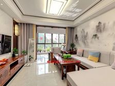 绿地都会雅苑 ,朝南精装4房,户型正气,楼层好老少皆宜,价格