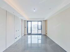 东叁金茂府二期 4室2厅 南 北