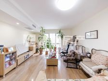 南北通透滨河花园4室2厅精装修