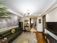 正南融创·滨湖印4室2厅精装修