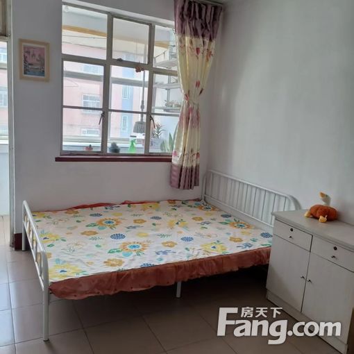 芙蓉小区 三楼2室1厅 55平米 中装