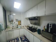 秀山湖壹号2房南精装真实好房