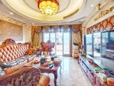 沙坪坝区 俊峰香格里拉 三房 172万