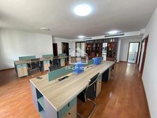 青秀东盟商务区190平南北通透毛坯四房