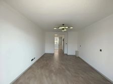 顺乐街精装多层洋房裸房通厅0首付还能多带20个W下楼市场公交